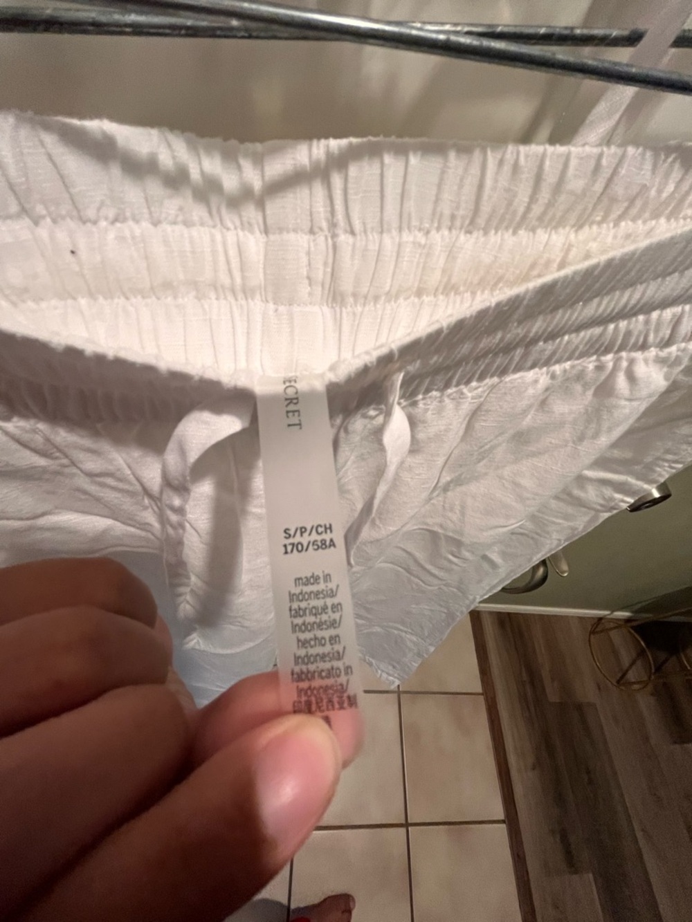 Victoria's Secret Like New White Linen Lounge/Beach pants and Top (Small) - Picture 8 of 8
